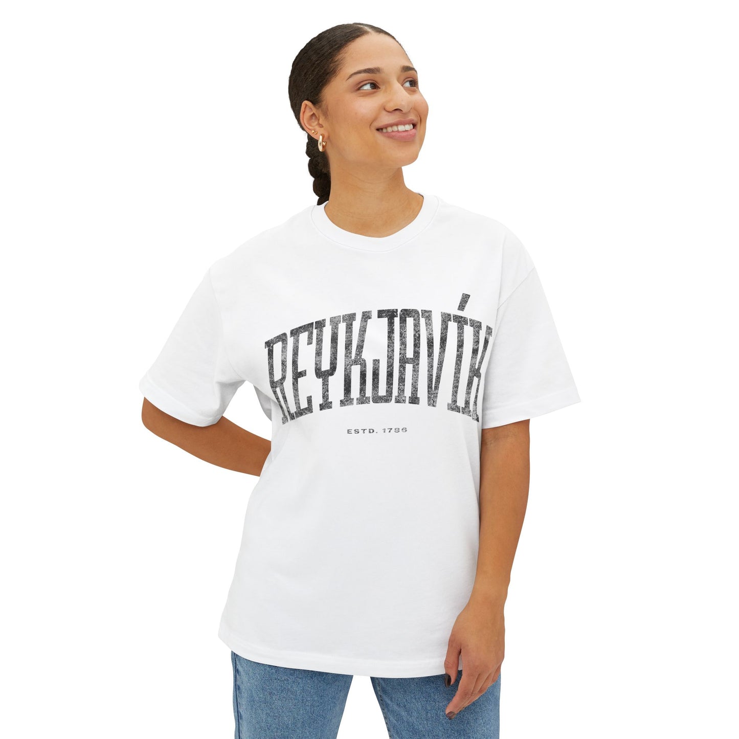 Reykjavík Boxy Tee - Oversized Unisex T-Shirt for Travelers, Urban Chic Style
